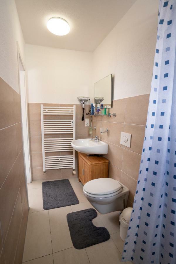 Baeren Hotel Хехинген Екстериор снимка