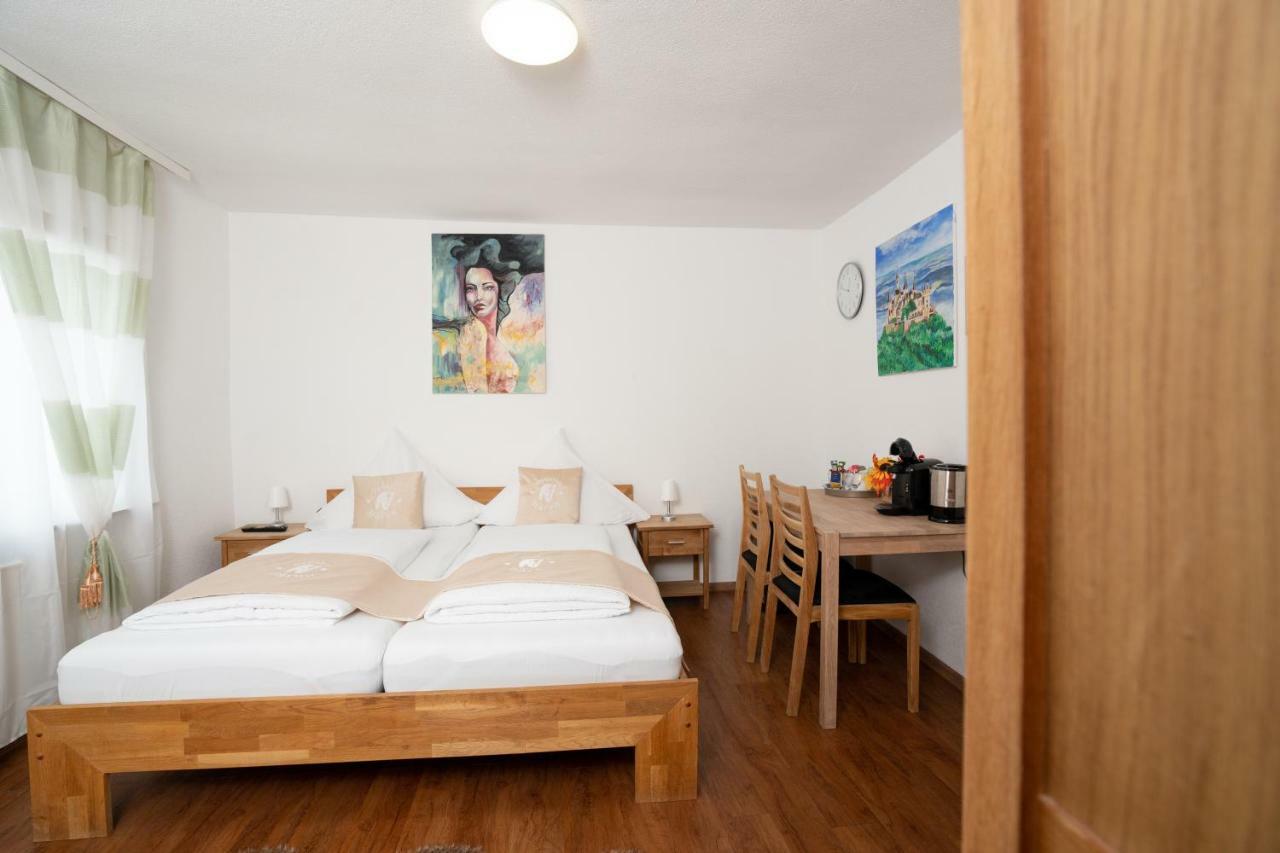 Baeren Hotel Хехинген Екстериор снимка